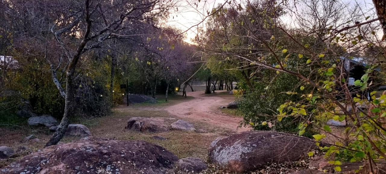 River Rock Lodge Parys Eksteriør billede